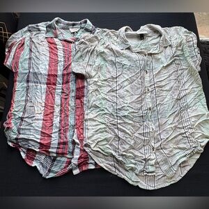 Women’s Lot of 2 Universal Threads Plaid Short Sleeve T-Shirts